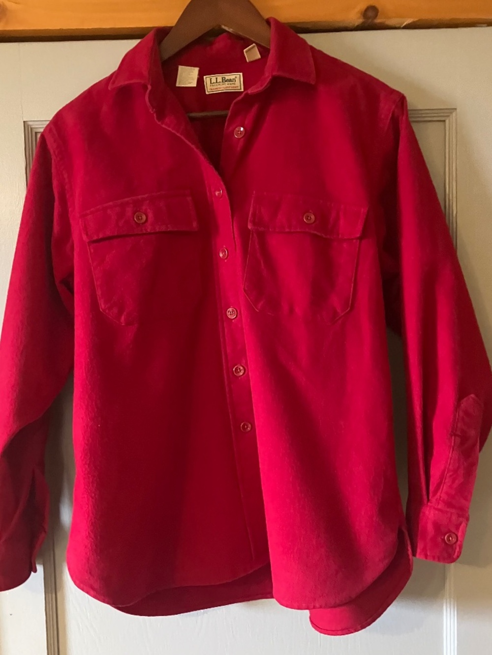 Vintage L.L. Bean Red Chamois Shirt | Made in USA | Women’s Size 8 | Classic Out